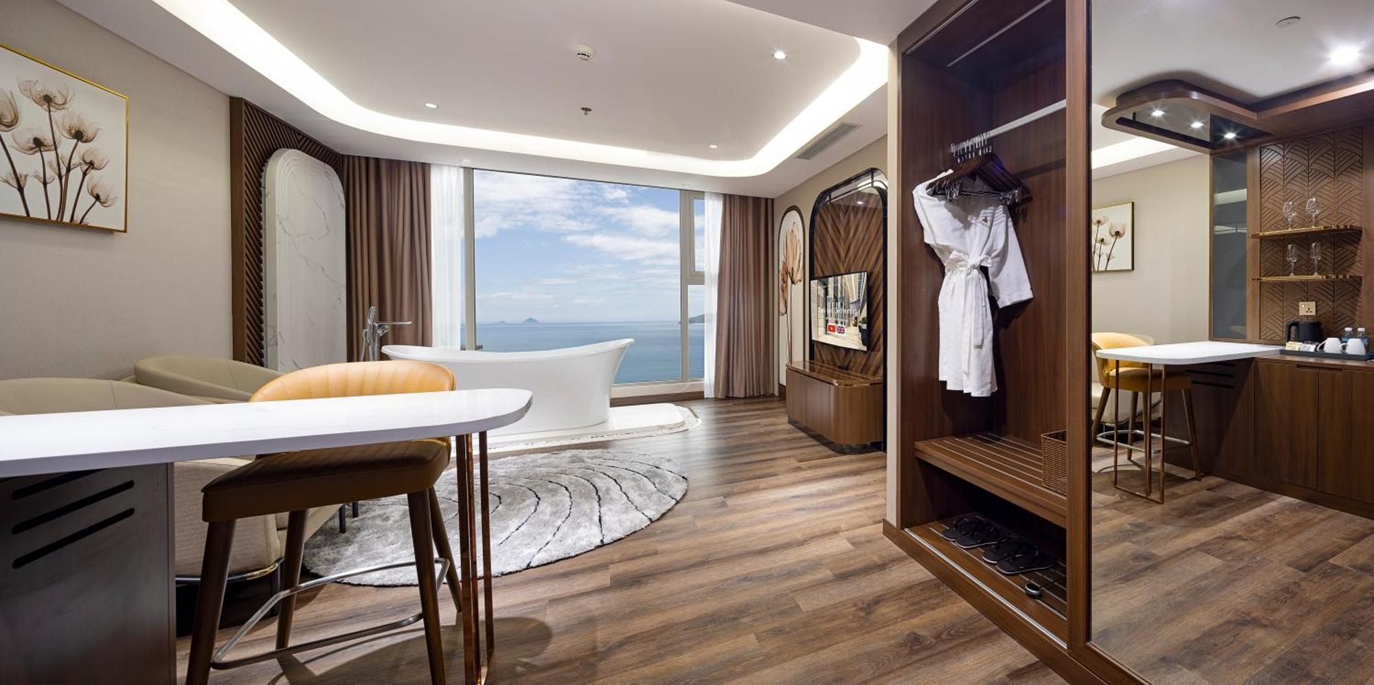 Annova Nha Trang Hotel Exterior photo